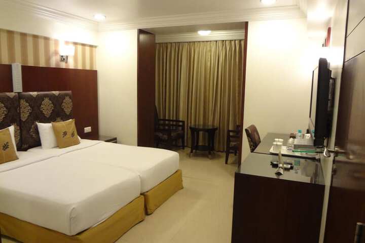 Room 29 of 60
