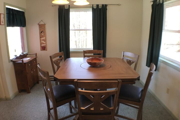 Room 8 of 15