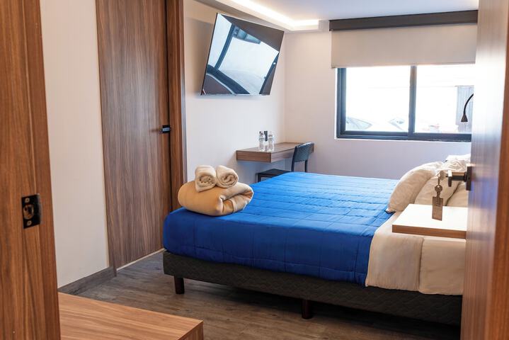 Room 11 of 21
