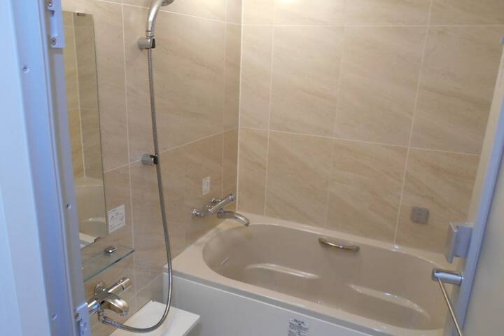 Jetted tub