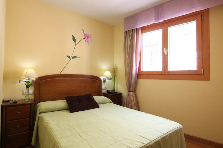 Room 9 of 30