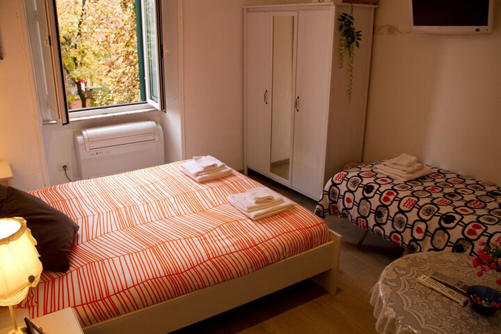 Room 21 of 66