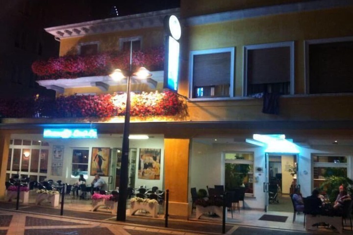 Hotel 44 of 46