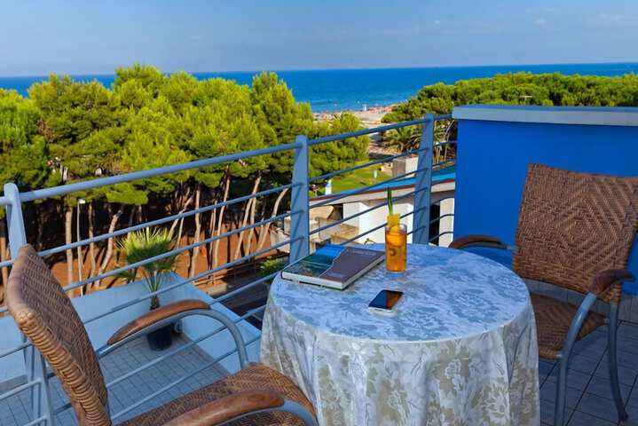 Hotel Antares