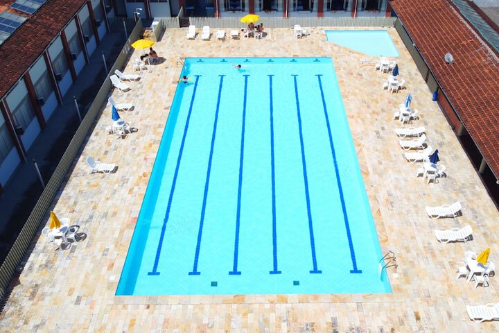 Pool 12 of 52