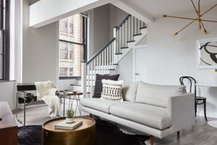 Image of Bi-level 1BR in Downtown Crossing by Sonder