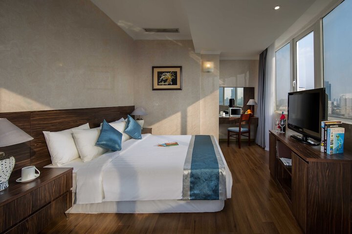 Room 5 of 45