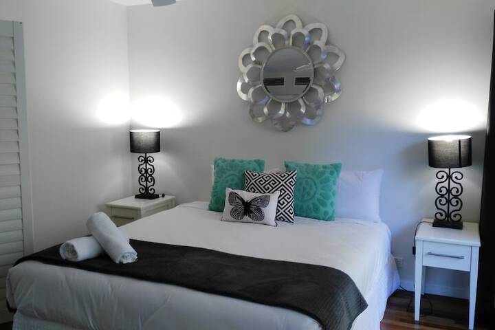 Room 11 of 207