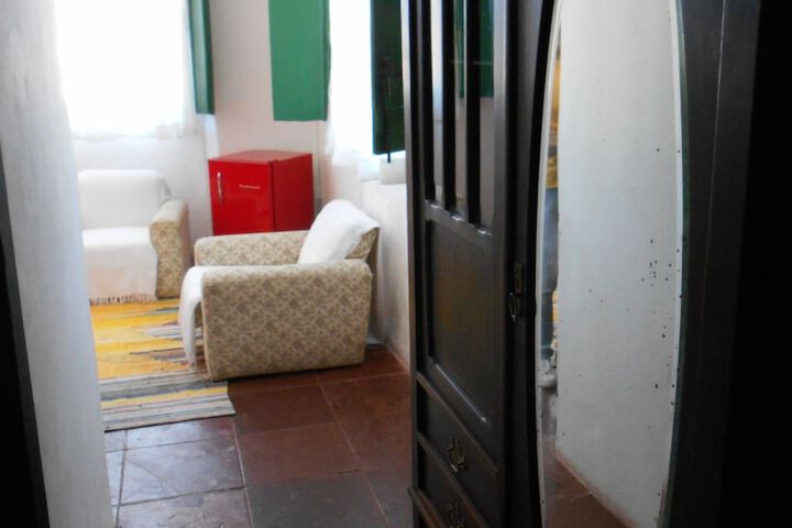 Room 28 of 112