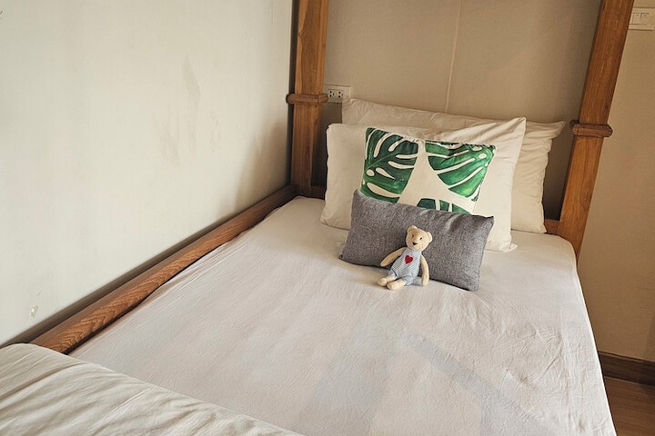 Room 55 of 158
