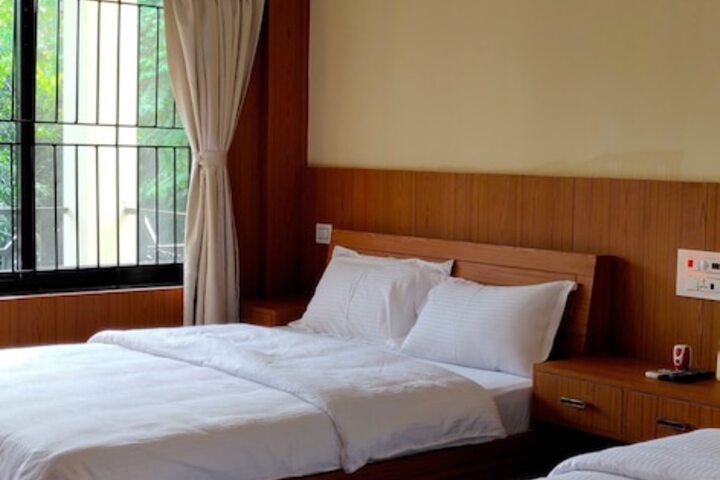 Room 5 of 48