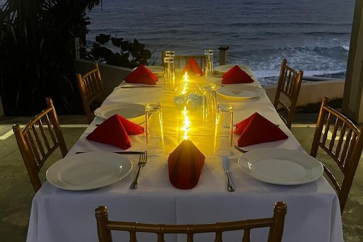 Dining 108 of 130