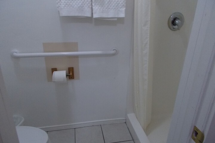 Room 15 of 17