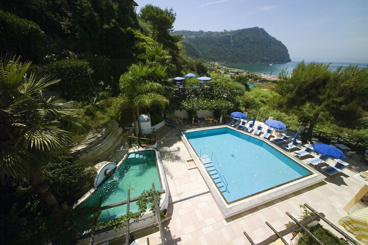 Hotel Villa Bianca in Forio