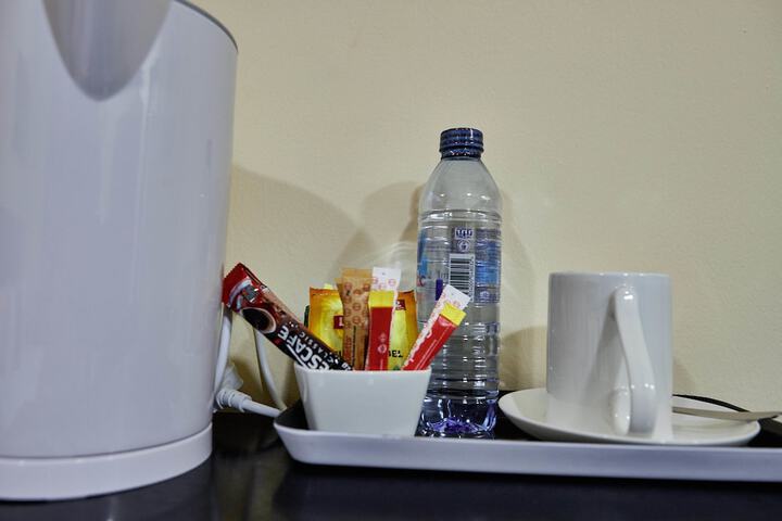 Breakfast/Coffee Service 11 of 33