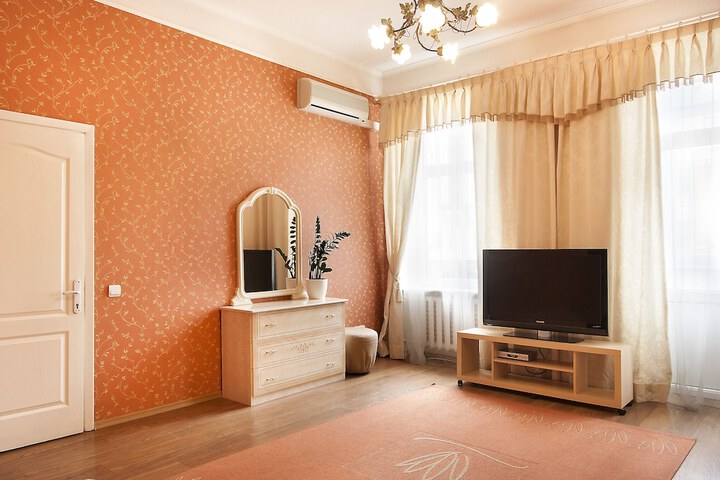 Room 22 of 108