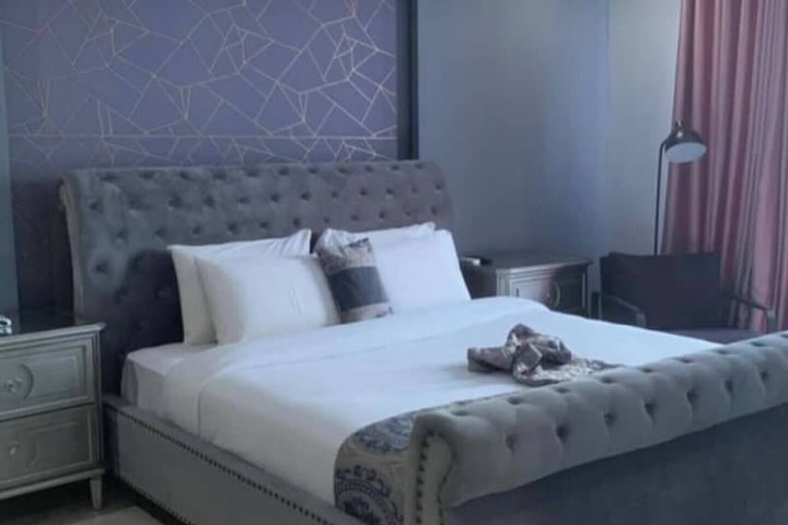 Room 3 of 24