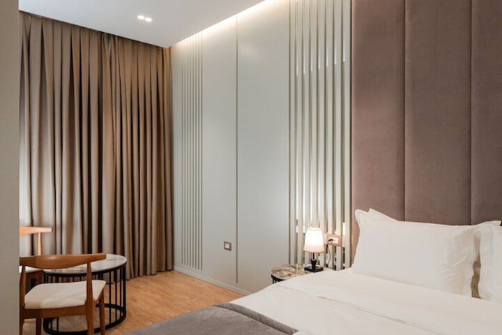 Room 50 of 115