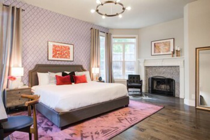 Room 40 of 63