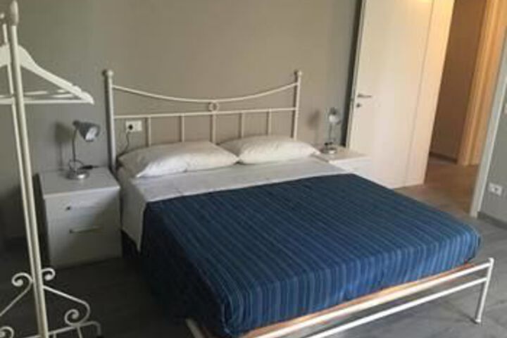 Ravenna Rooms
