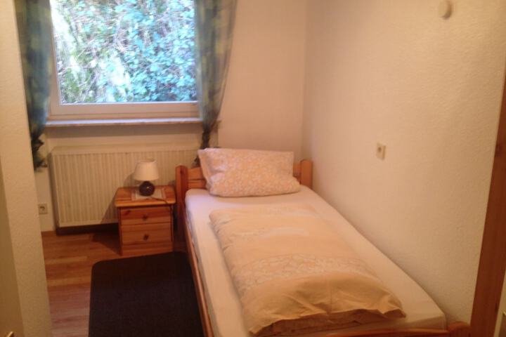 Room 9 of 26