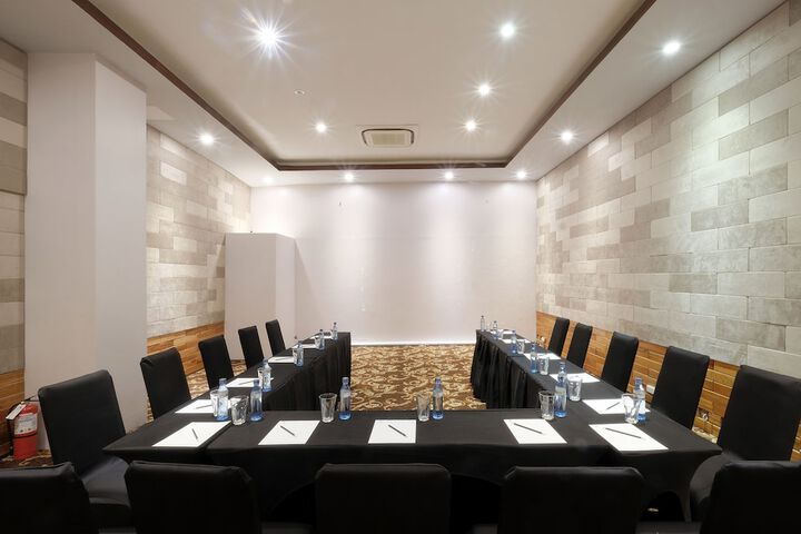 Meeting 40 of 47