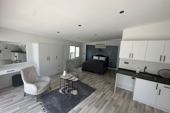 Room 10 of 55