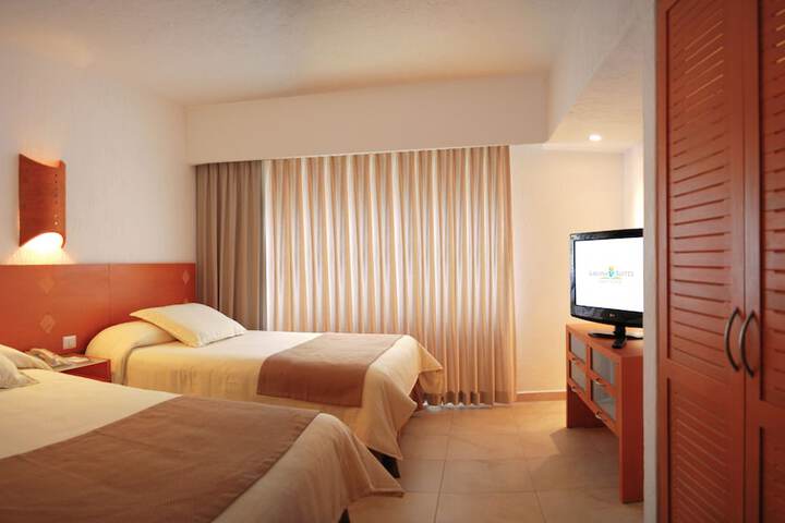 Room 12 of 52
