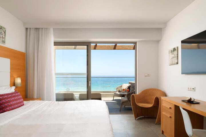Room 21 of 152