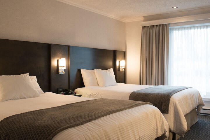 Room 16 of 48