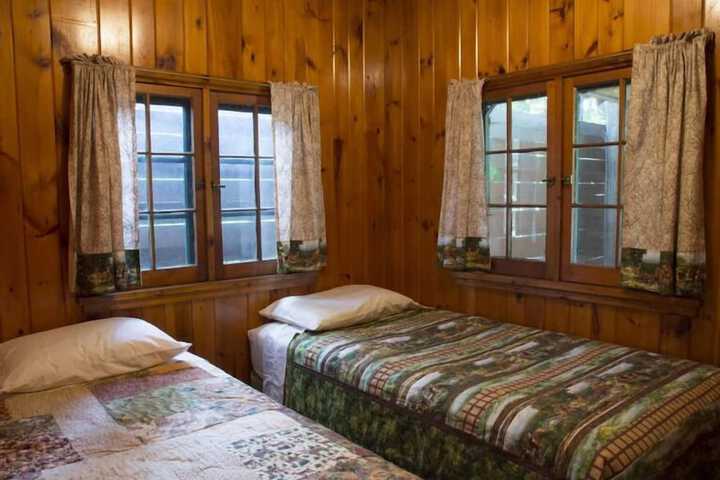 Room 15 of 96