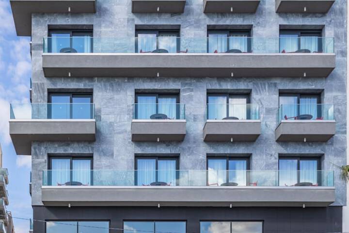 Hotel 121 of 127