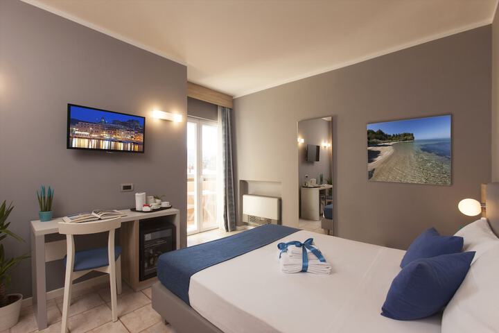 Room 20 of 68