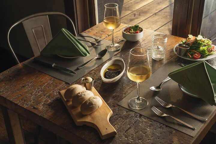 Dining 229 of 278