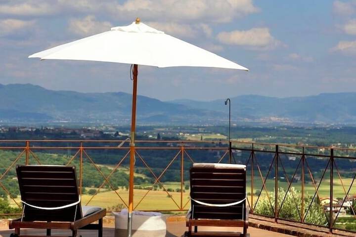 Sundeck 96 of 129