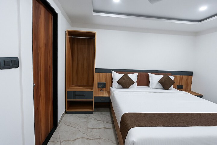 Room 42 of 92