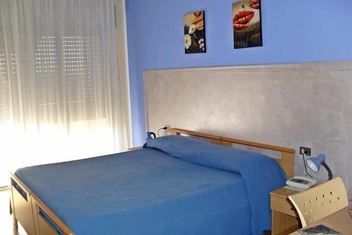 Room 10 of 54