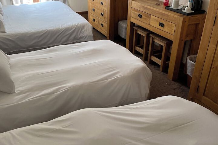 Room 14 of 30