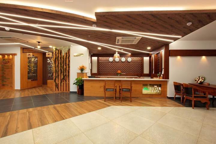 Hotel Interior 7 of 49