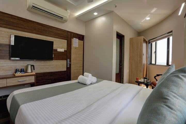 Room 27 of 57