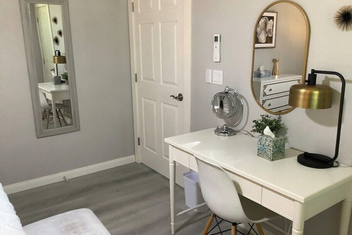 Room 15 of 99