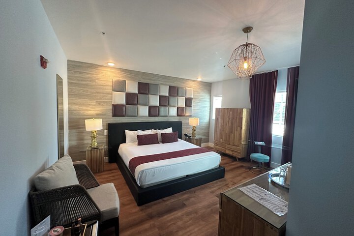 Room 15 of 59