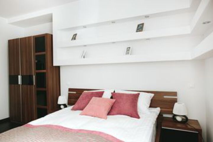 Room 11 of 23