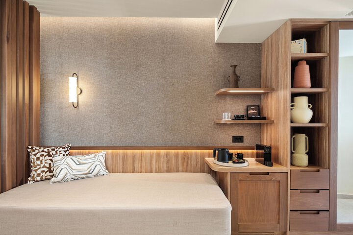 Room 40 of 108