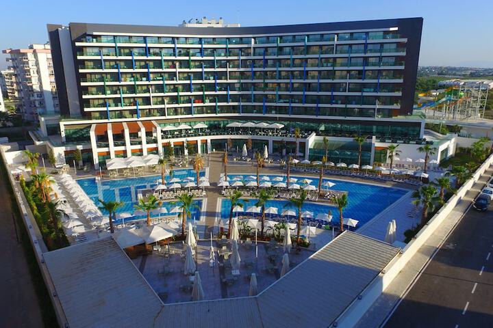 Wind of Lara Hotel and SPA