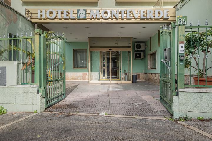 Hotel 31 of 31