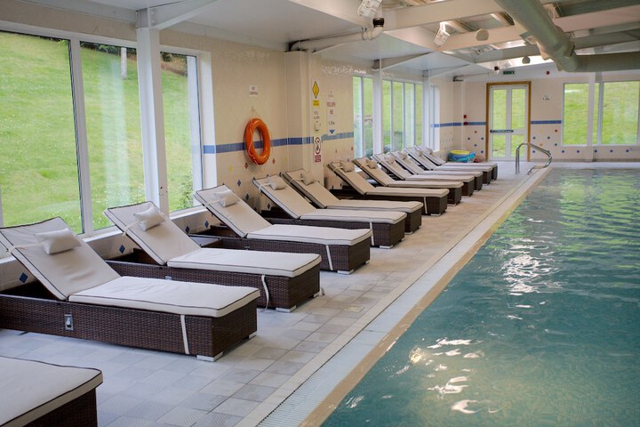 Hotel with Pool