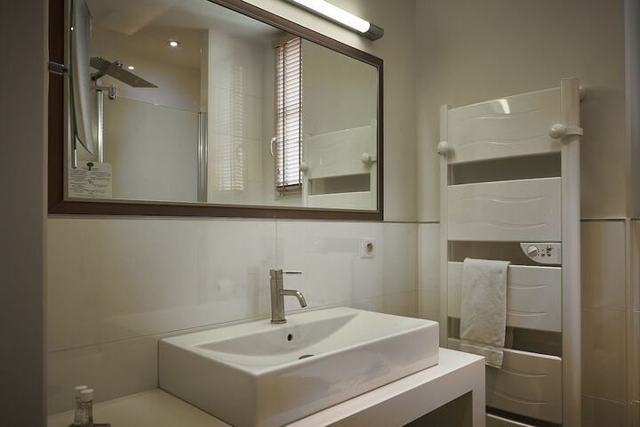 Bath Photo