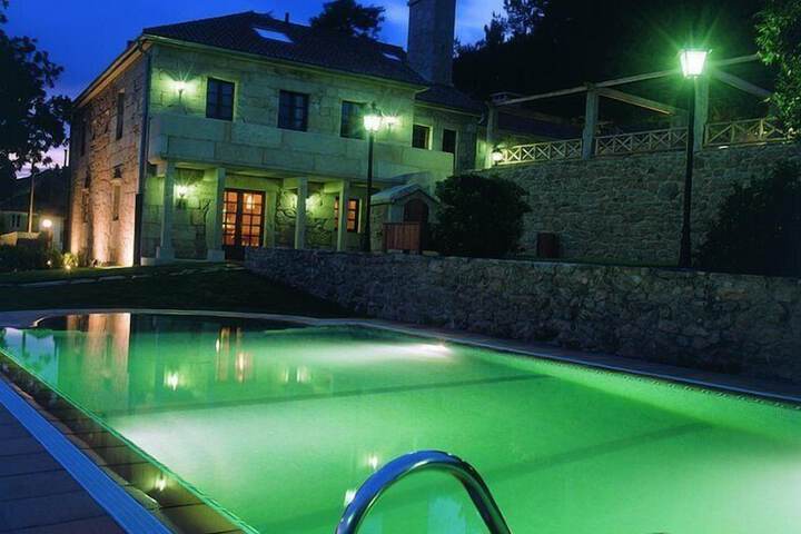 Pool 8 of 19