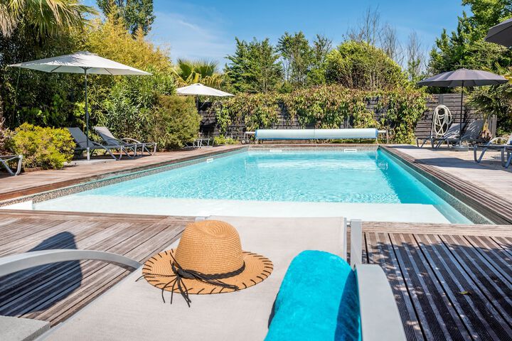Pool 31 of 56